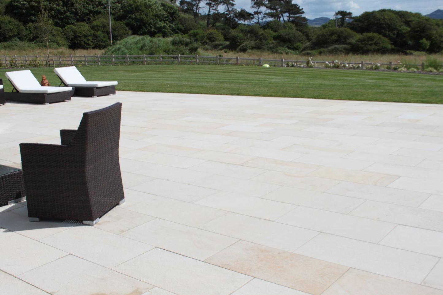 Mountcharles Sandstone Paving