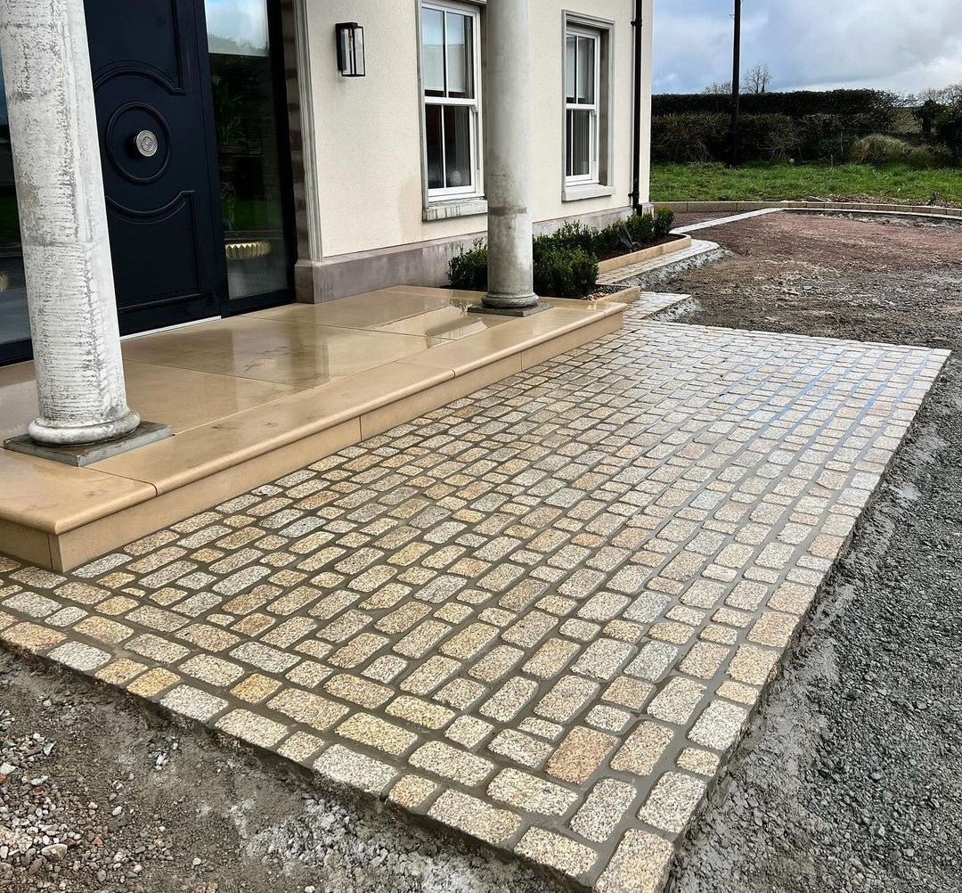 Gold Granite Setts 200 x 100 - Bush Hammered & Lightly Tumbled