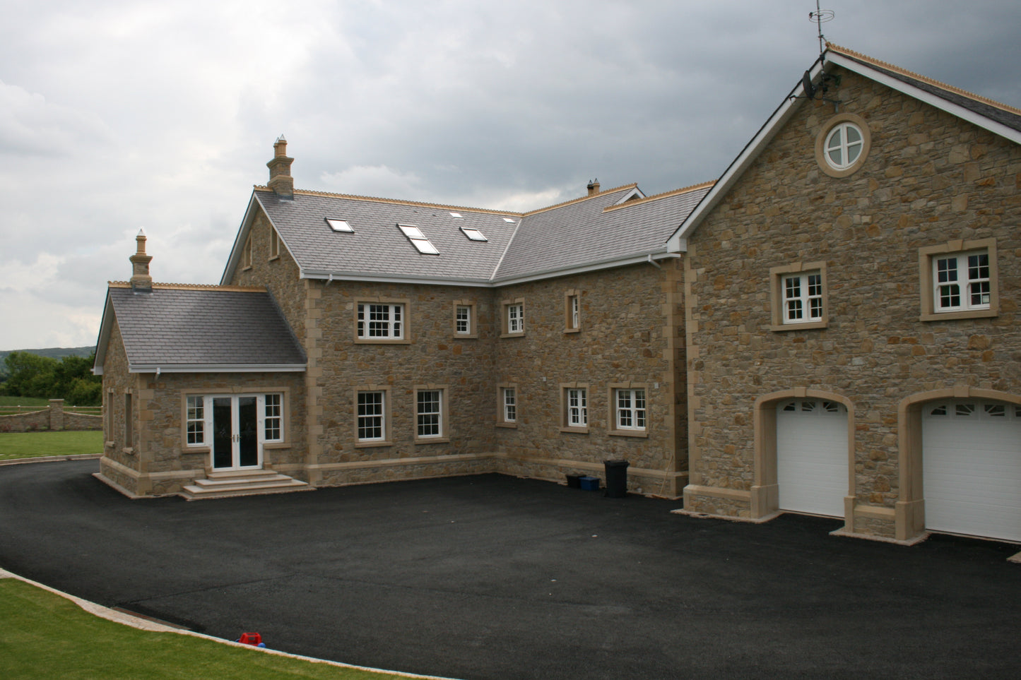Mountcharles Sandstone - Machined Rubble