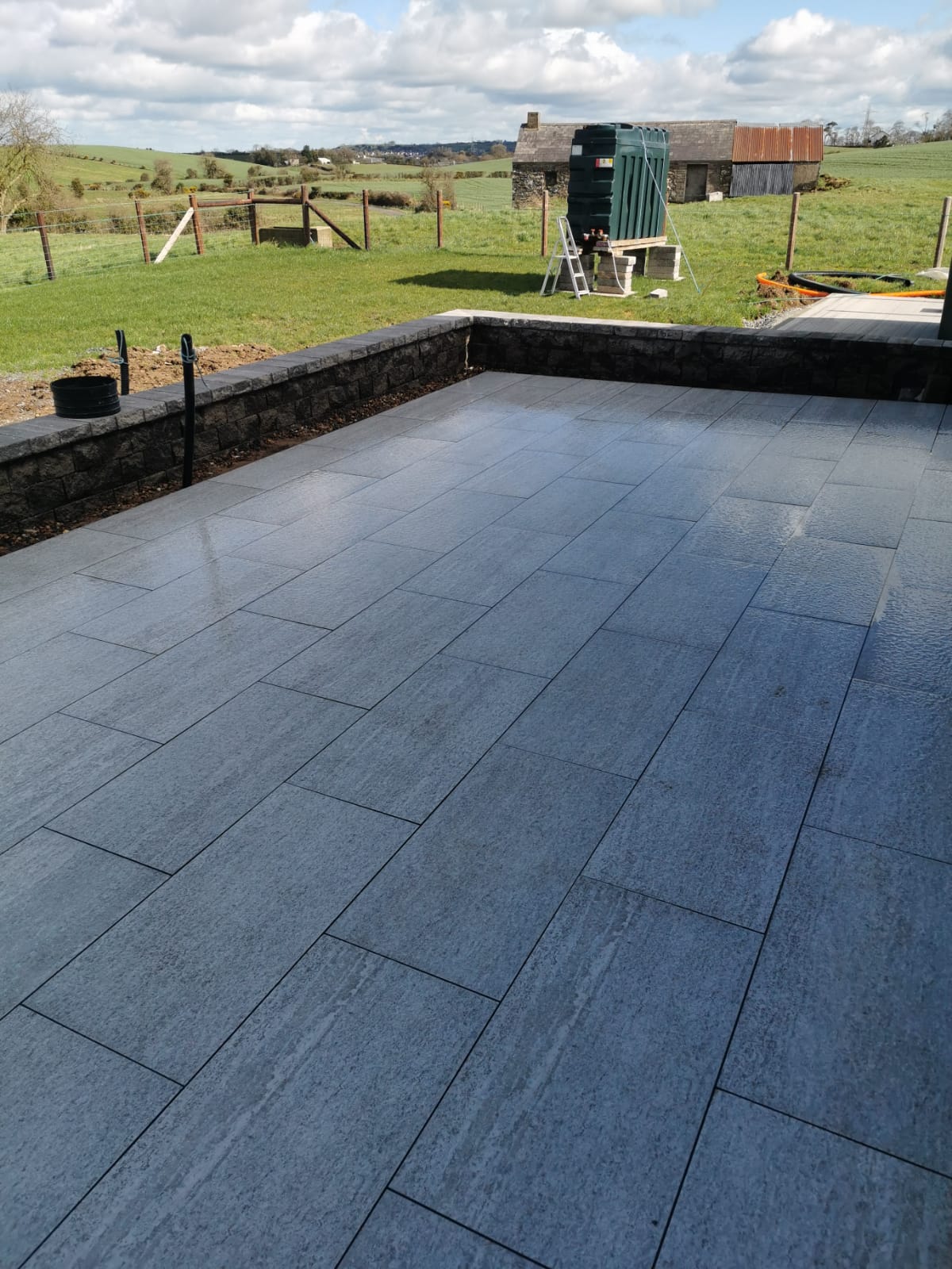 Pietra di Bagnolo Porcelain Paving