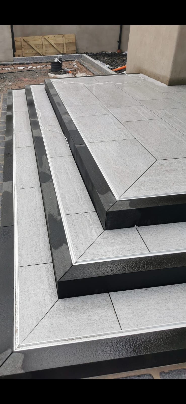Pietra di Bagnolo Porcelain Paving