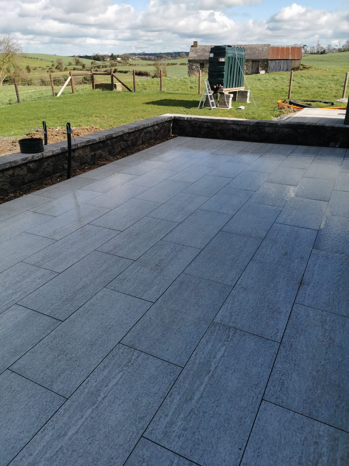 Pietra di Bagnolo Porcelain Paving