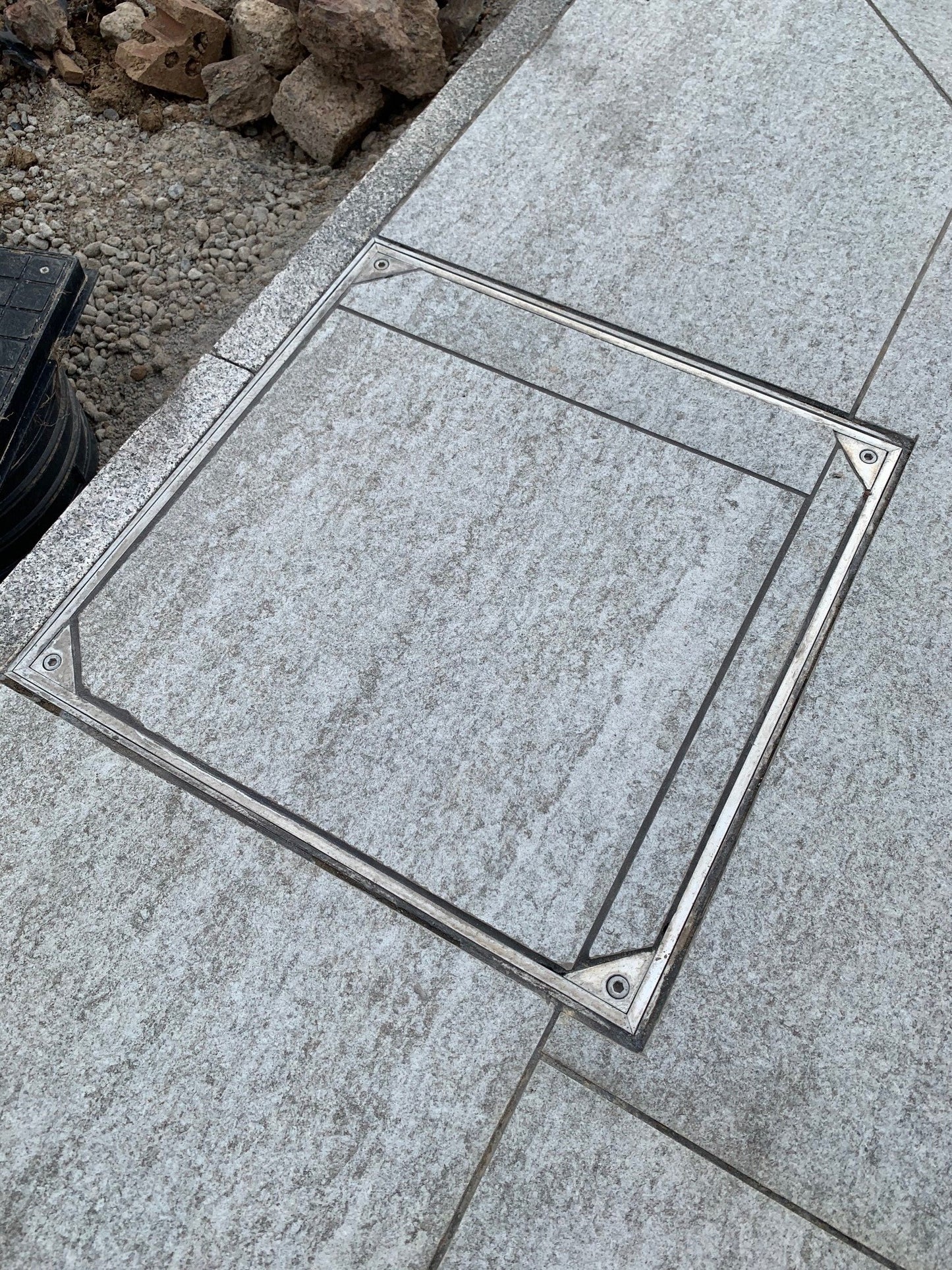 Pietra di Bagnolo Porcelain Paving