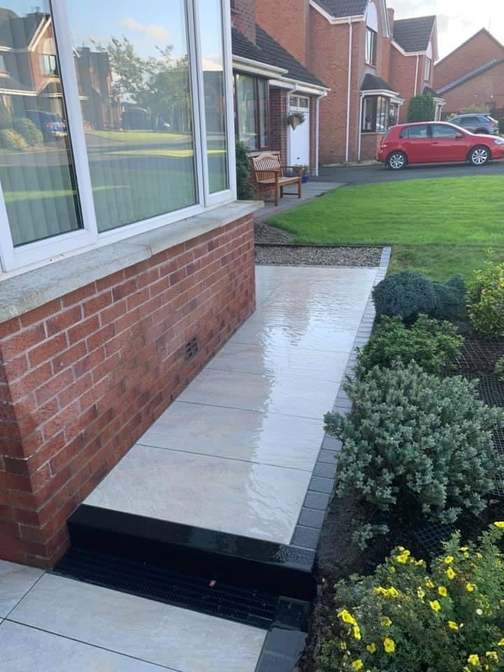 Pietra di Barge Porcelain Paving