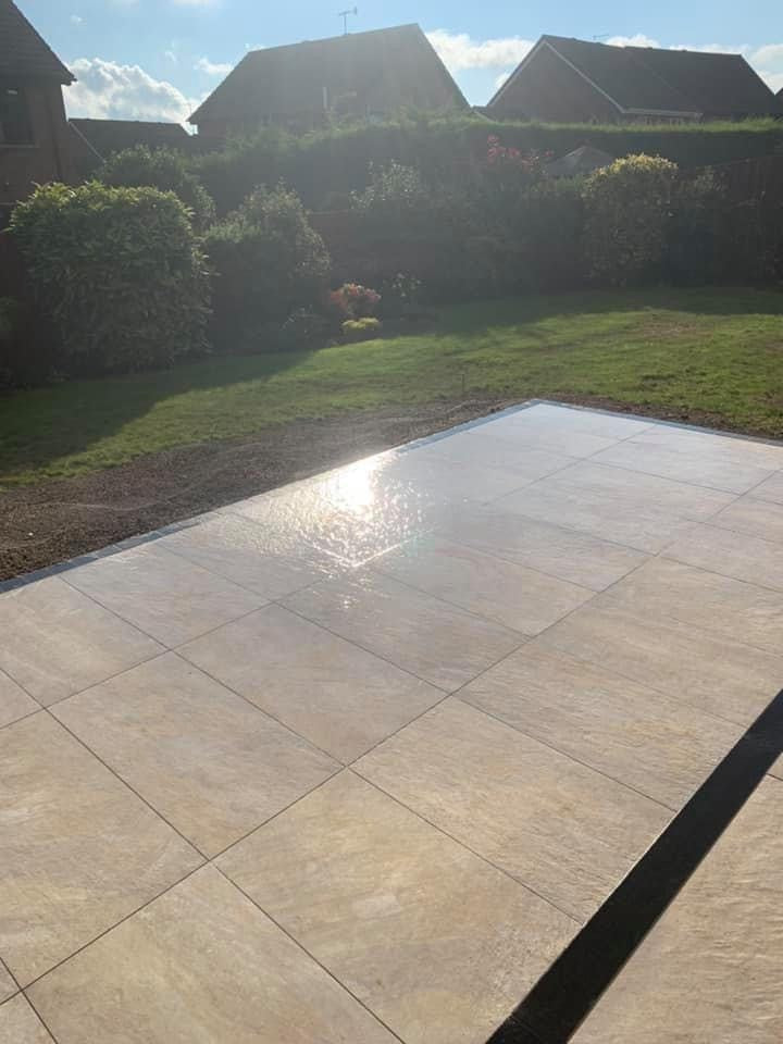 Pietra di Barge Porcelain Paving