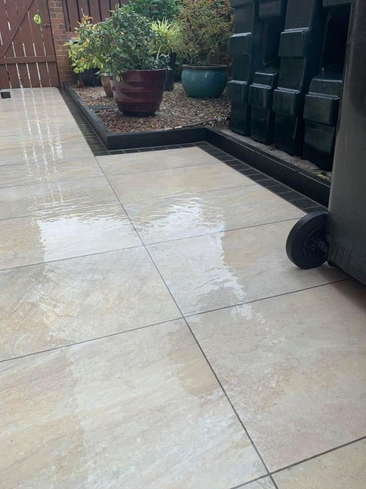 Pietra di Barge Porcelain Paving