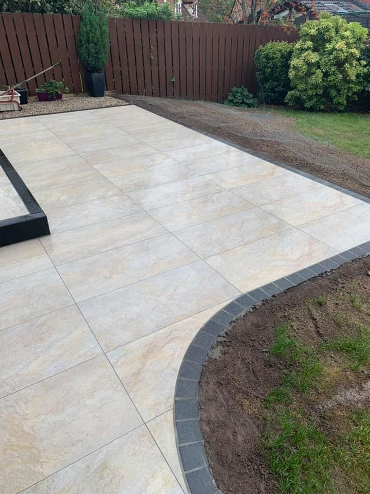 Pietra di Barge Porcelain Paving