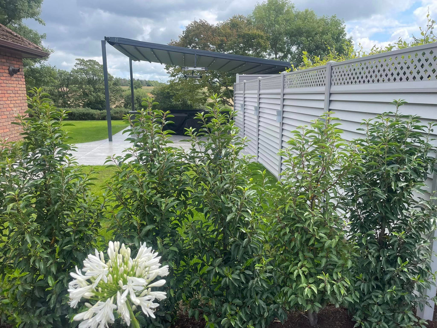 Twice Qz Grey Porcelain Paving
