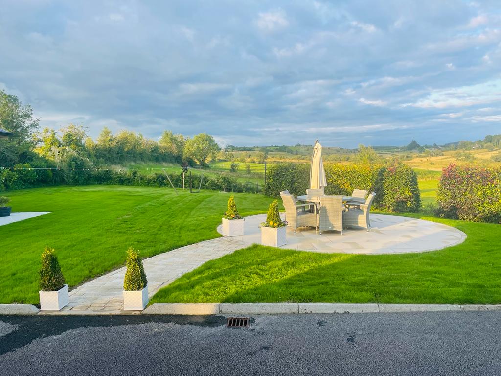 Jewel Range Camel Porcelain Paving