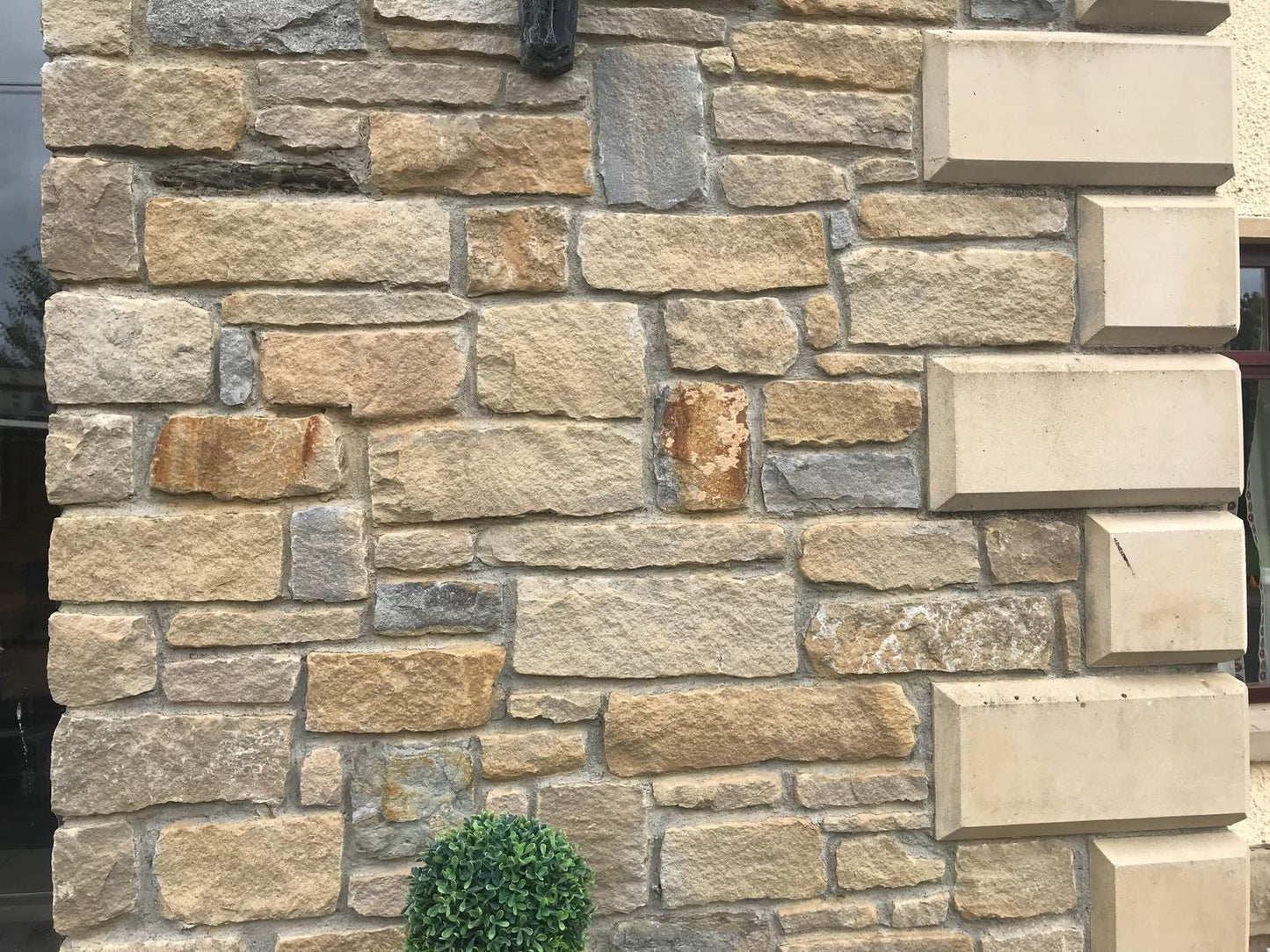 Mountcharles Sandstone Quoins - Machined