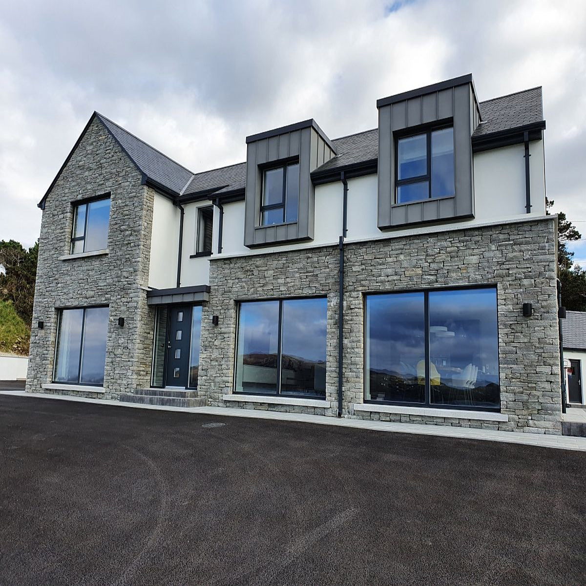 Silver Donegal Quartzite - Machined