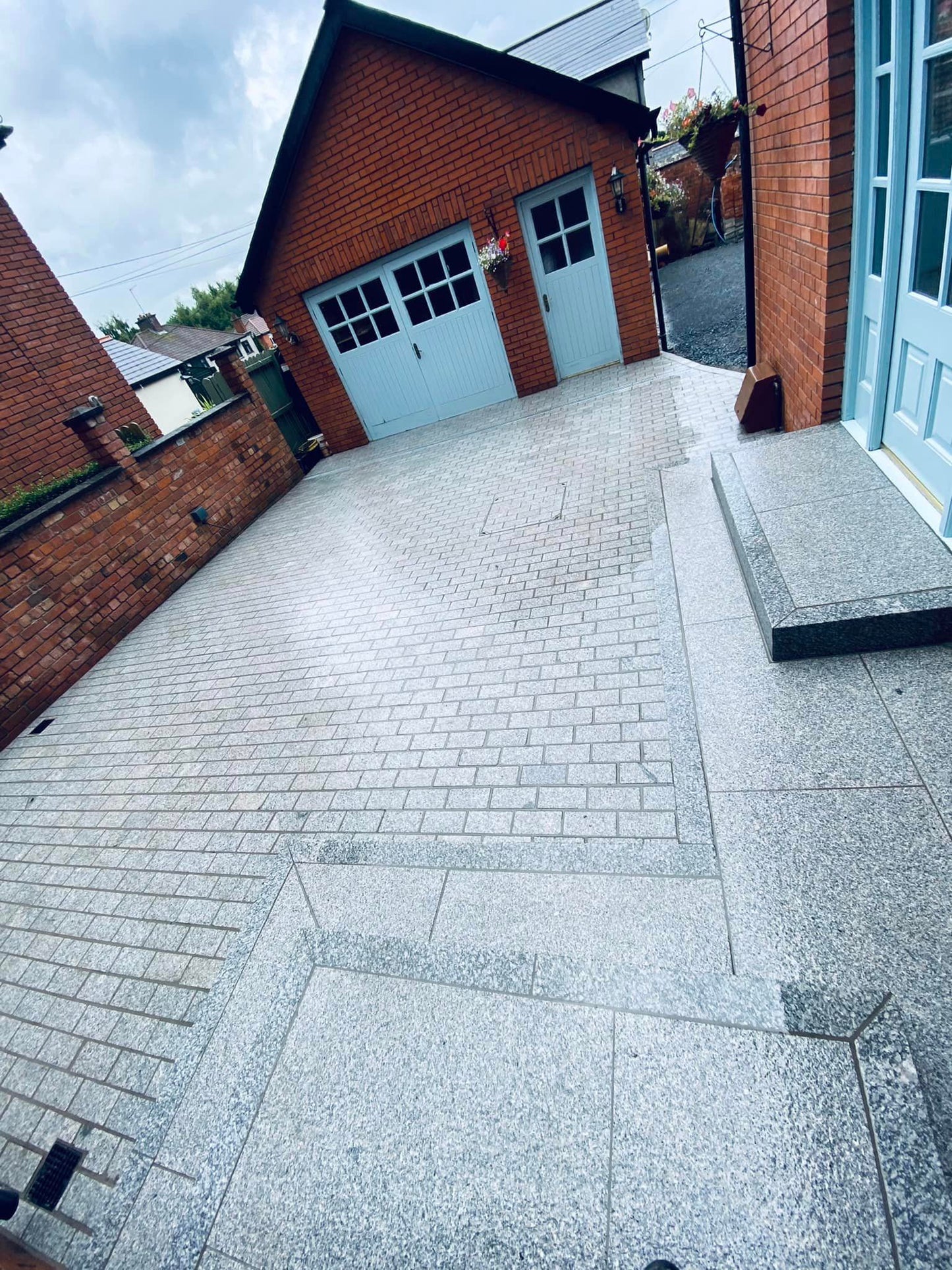 Silver Granite Setts 200 x 100 Flamed