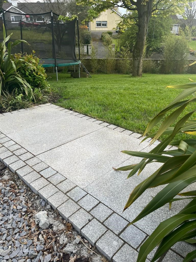 Silver Granite Paving - 600 x 300 x 25