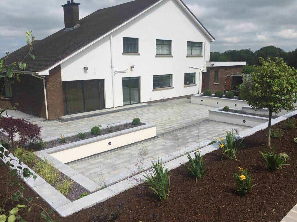 Silver Granite Paving - 600 x 300 x 25
