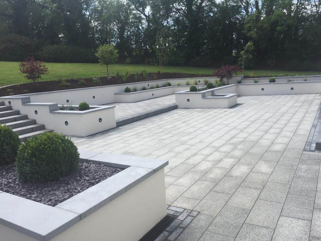 Silver Granite Paving - 600 x 300 x 25