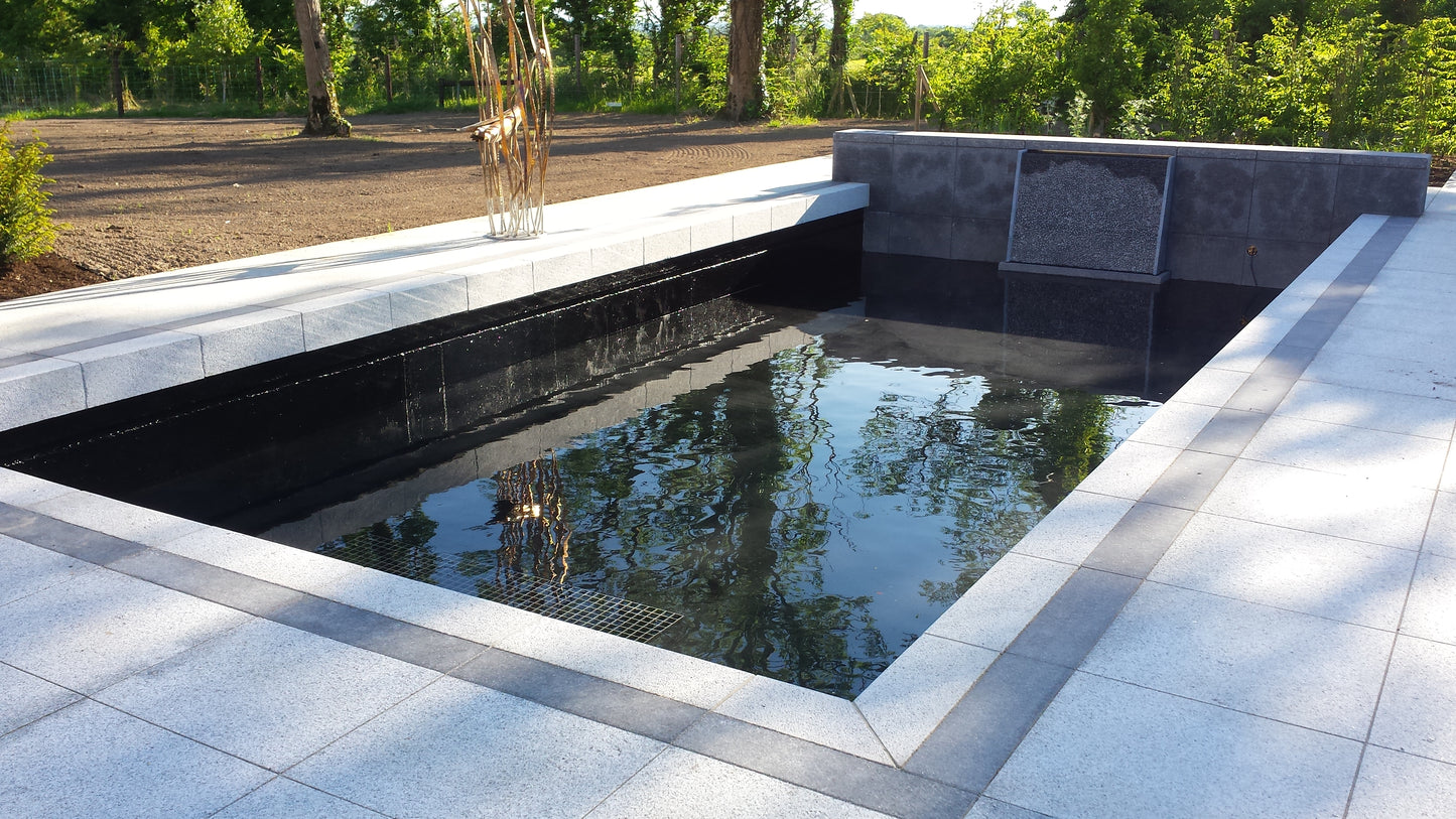 Silver Granite Paving - 600 x 600