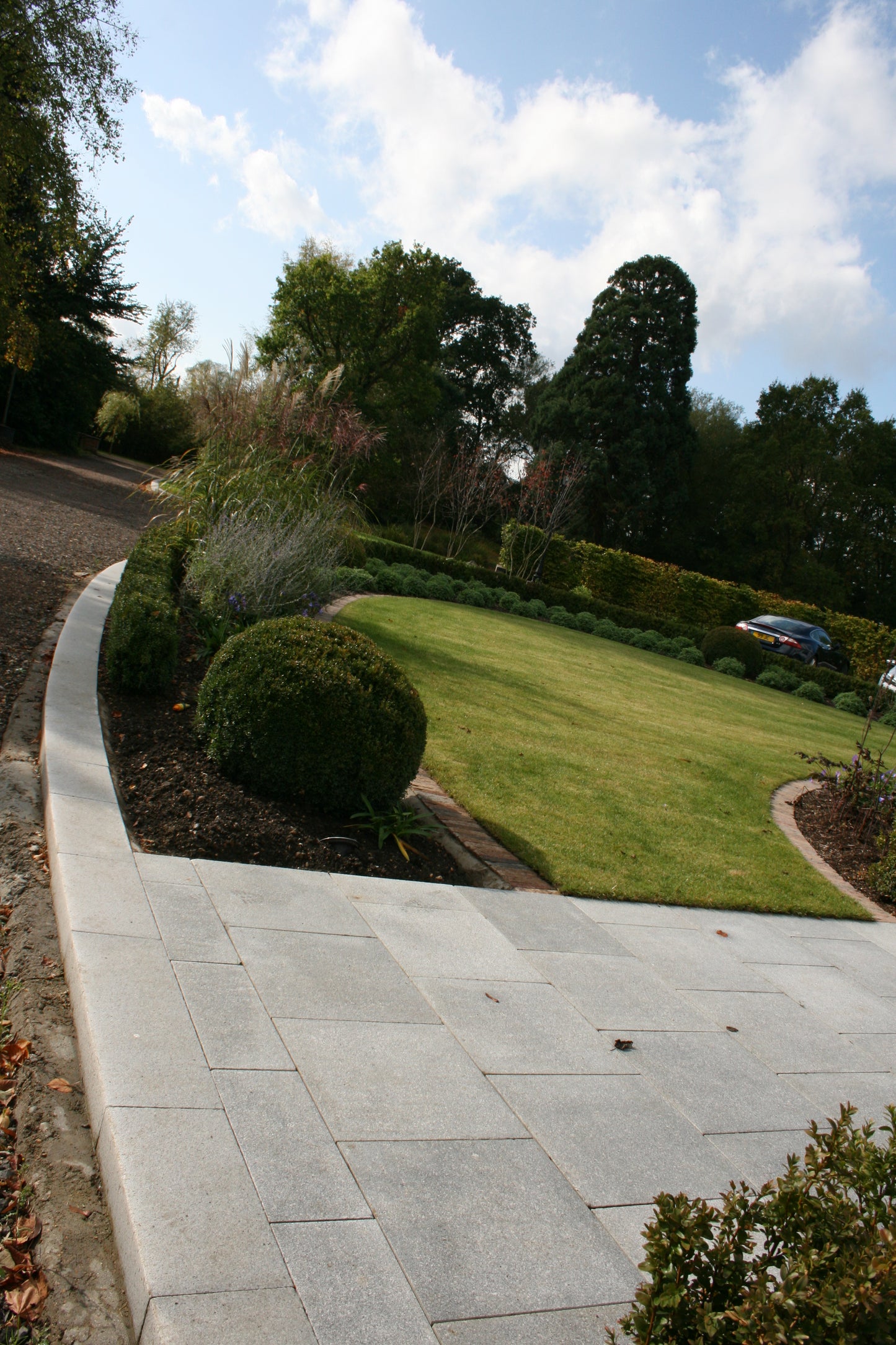 Silver Granite Paving - 600 x 600