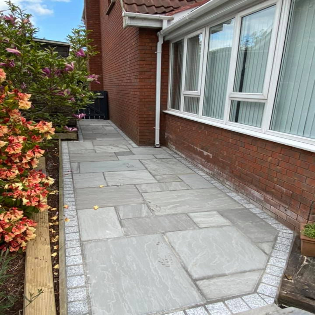 Silver Granite Setts 100 x 100 x 50