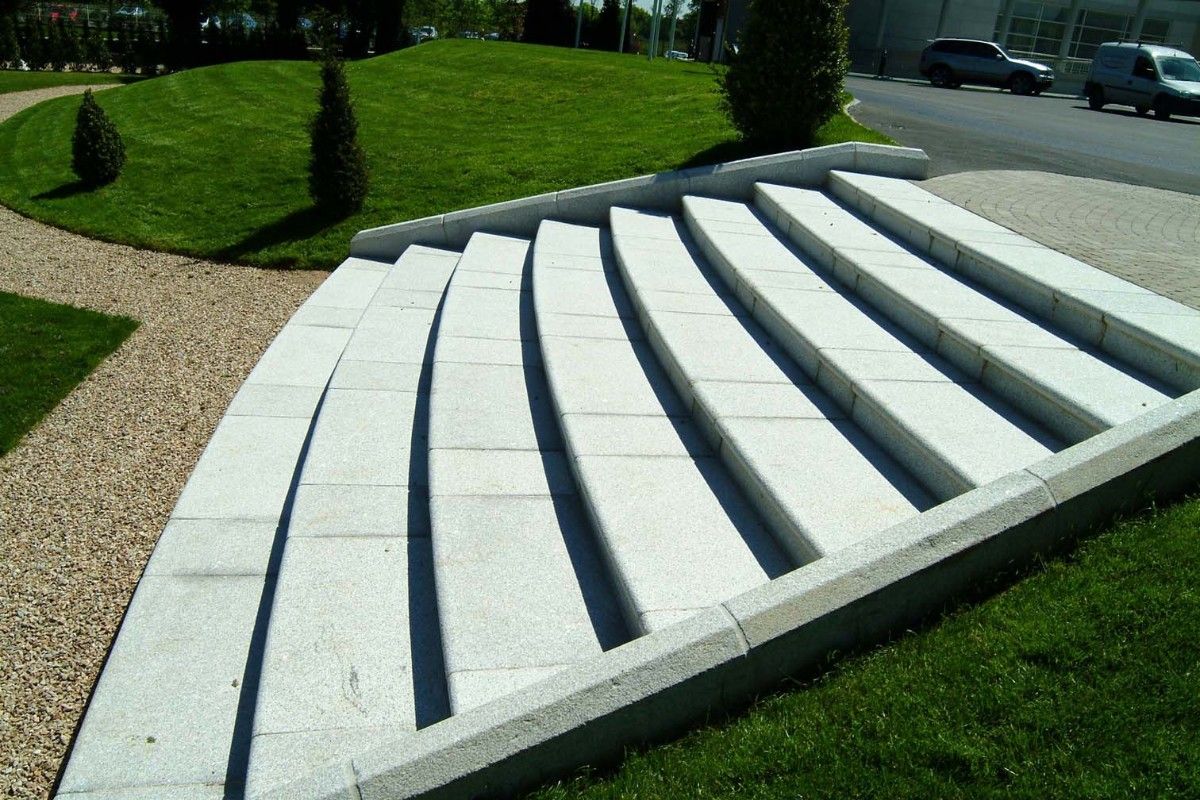Granite Steps & Staircases