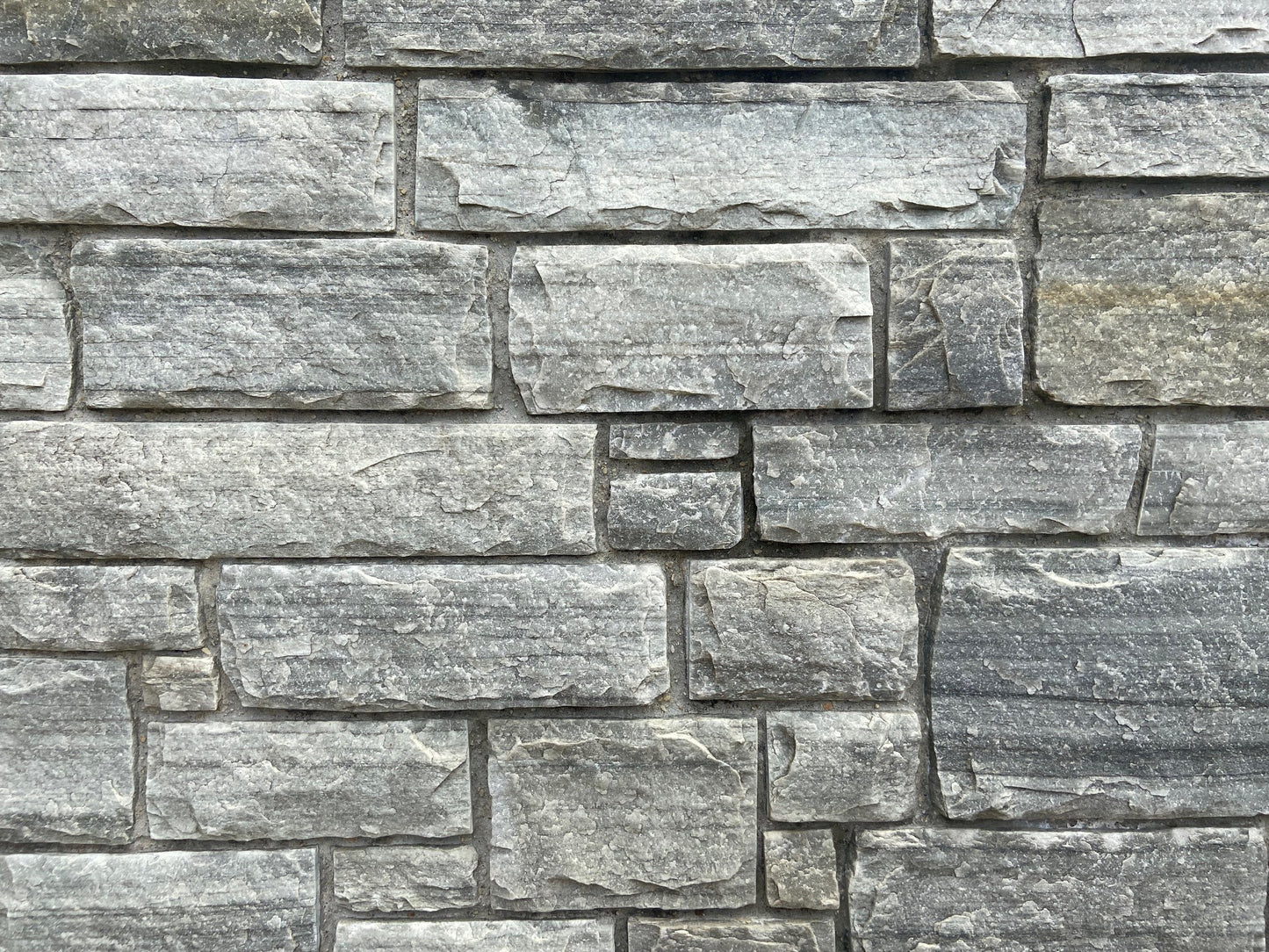 Silver Donegal Quartzite Stoneer - Flats