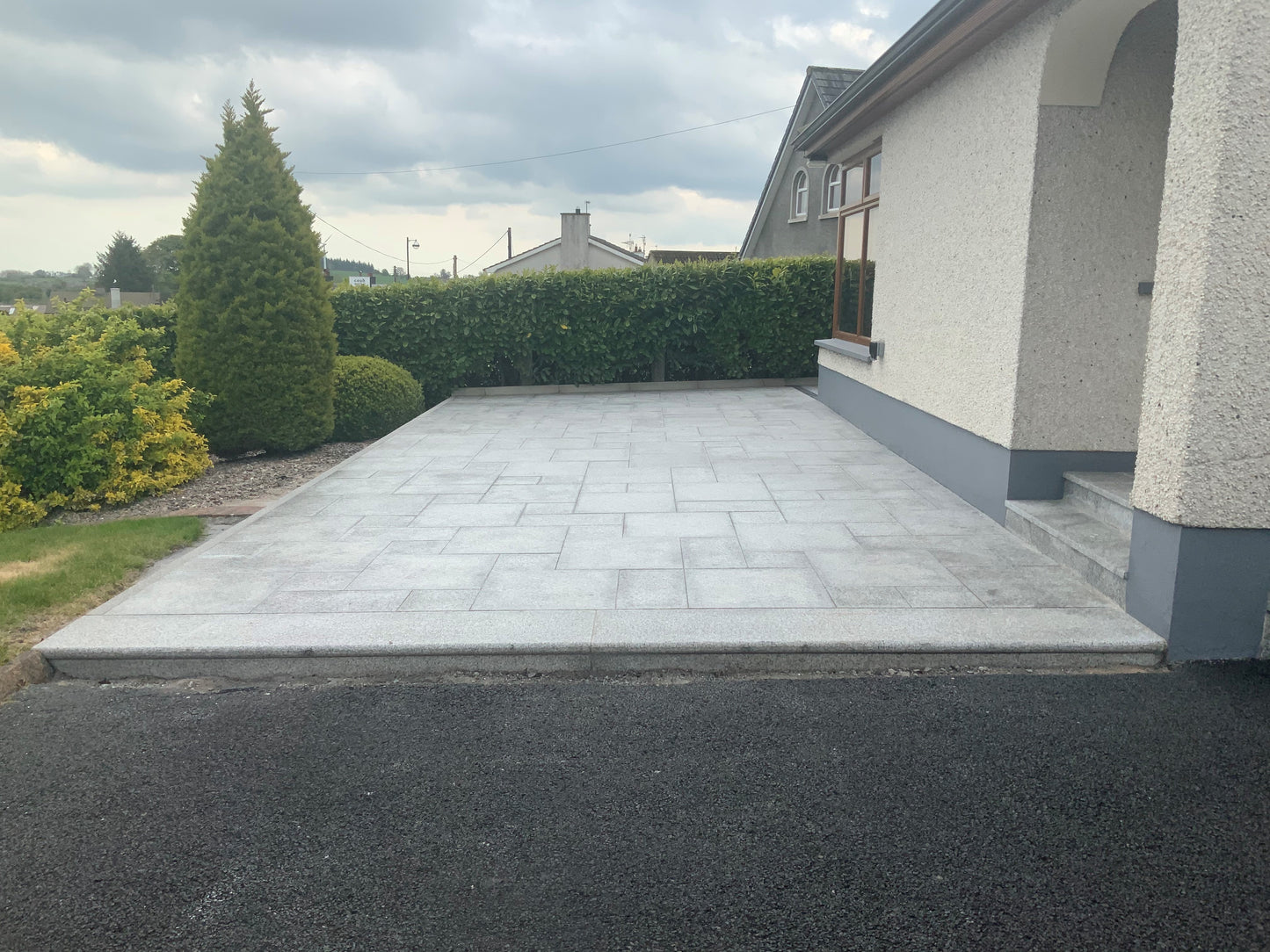 Silver Granite Paving - Patio Pack