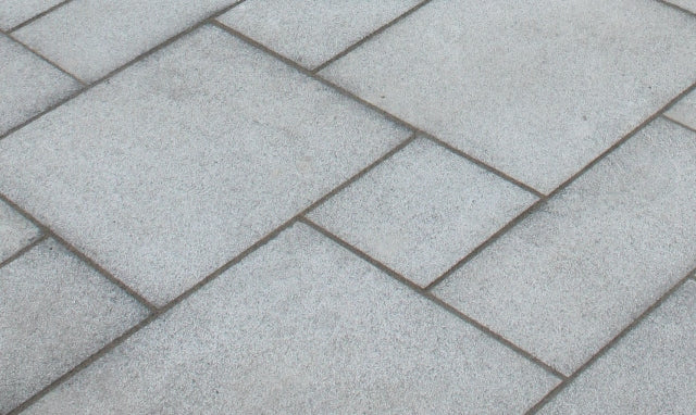 Silver Granite Paving - Patio Pack