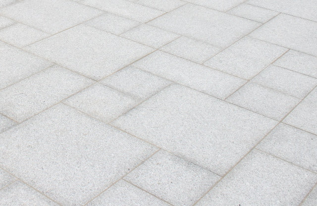 Silver Granite Paving - Patio Pack