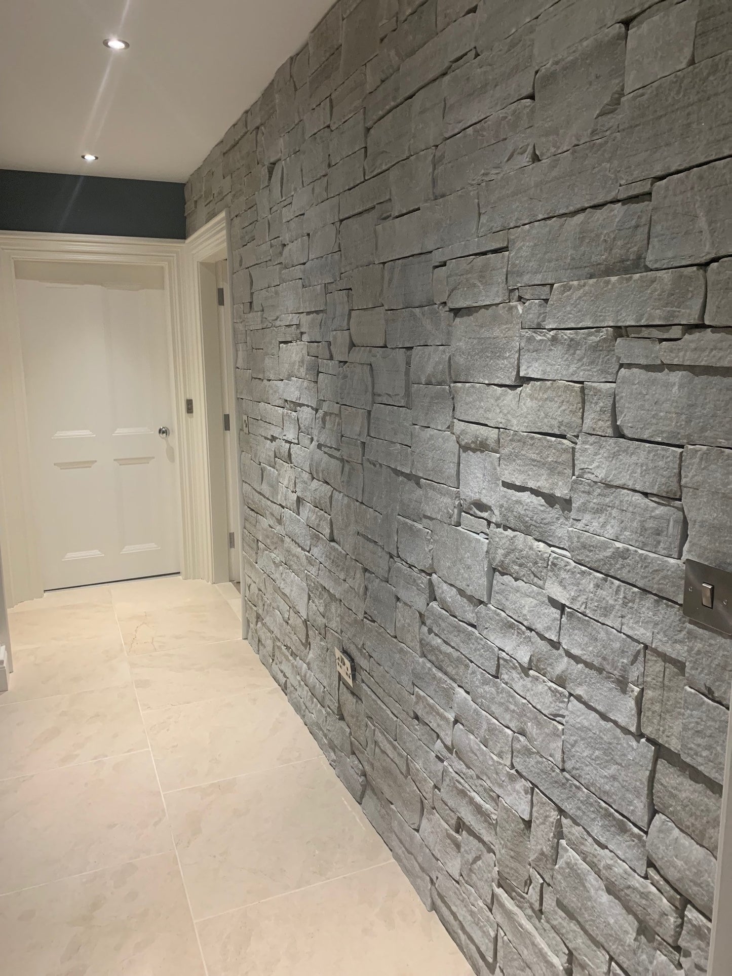 Silver Donegal Quartzite Stoneer - Flats