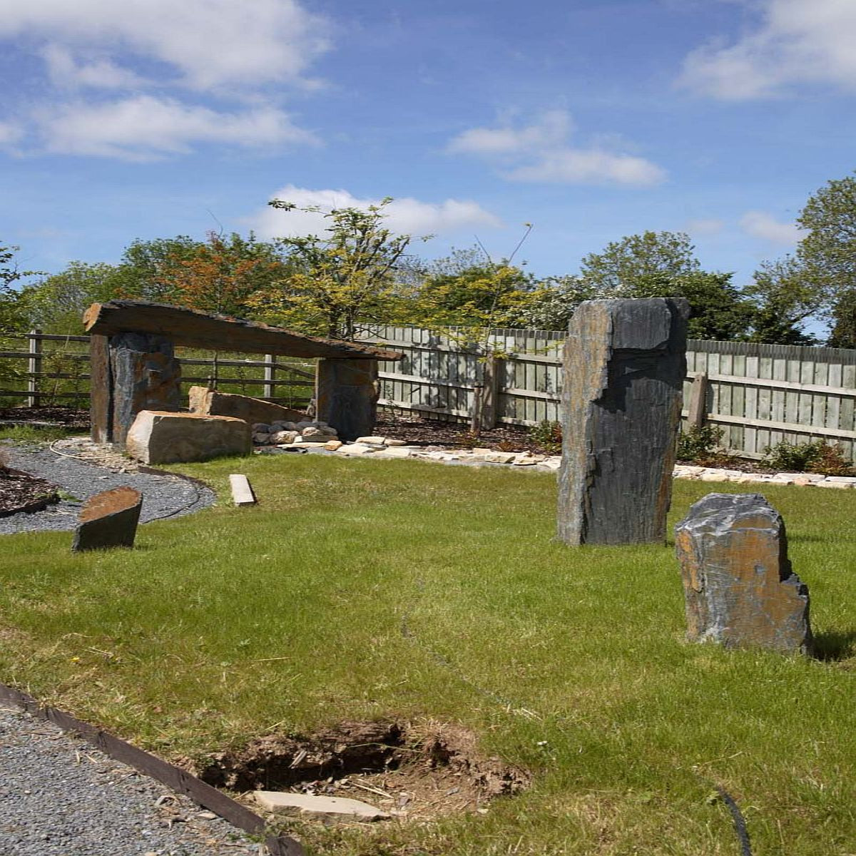 Slate Monolith 7ft