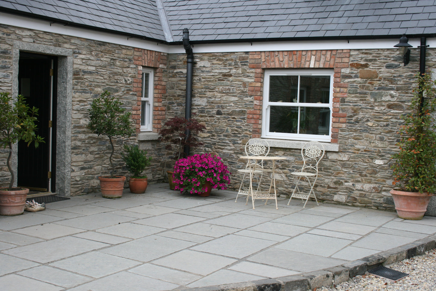 T-Grey Limestone Patio Pack