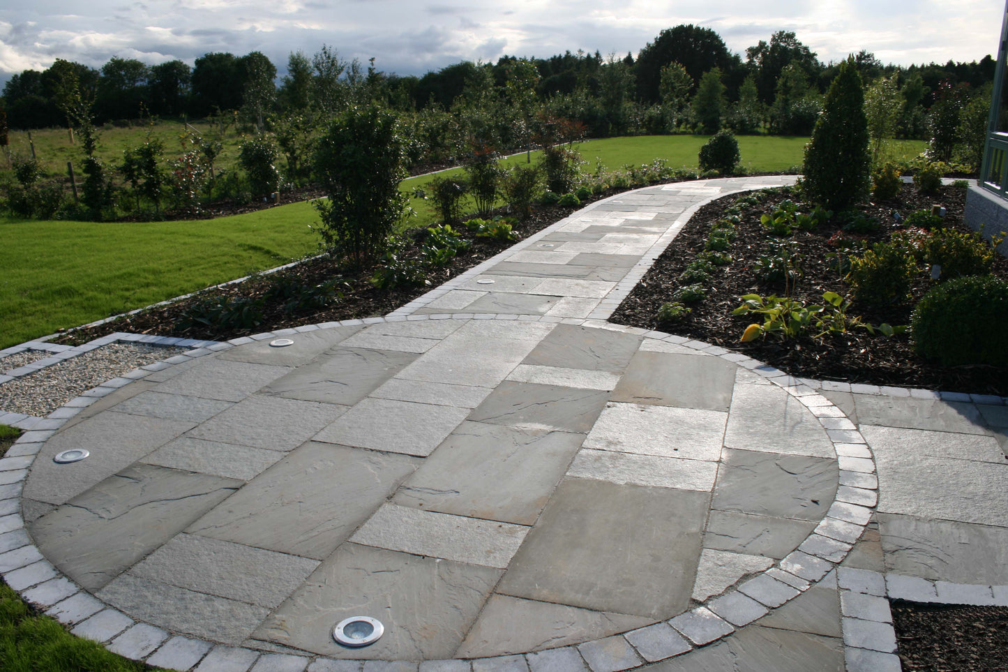 T-Grey Limestone Patio Pack