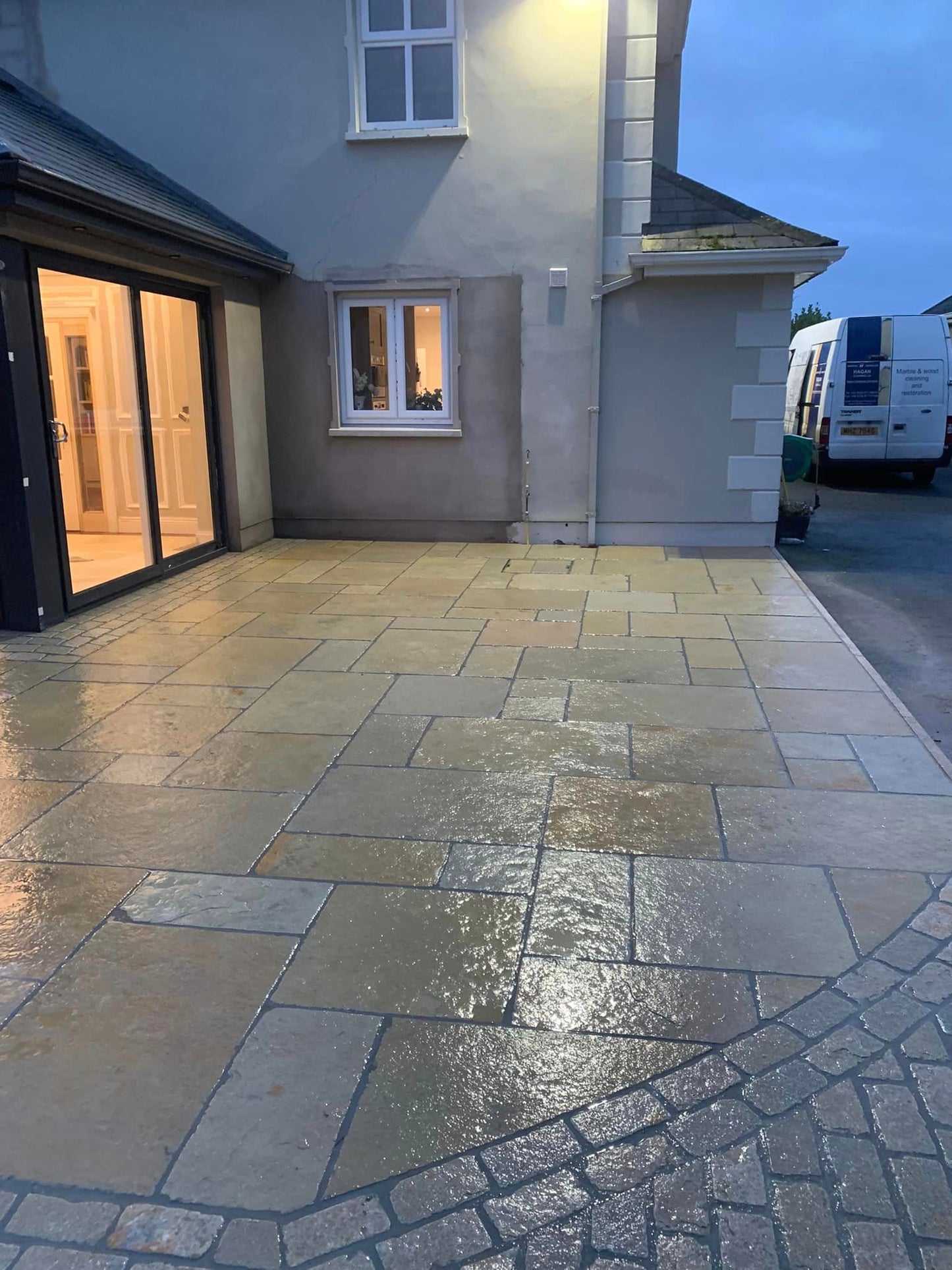 Yellow Limestone Setts 200 x 100