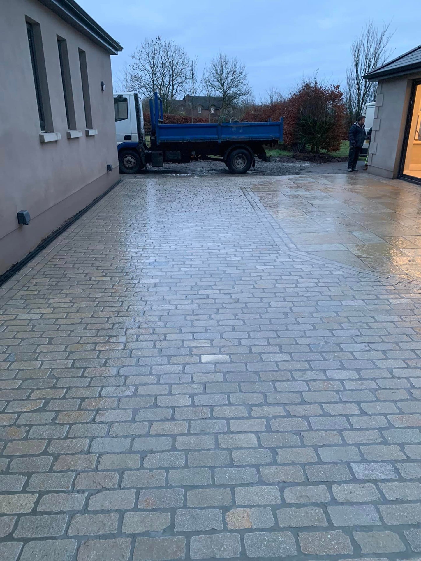 Yellow Limestone Setts 200 x 100