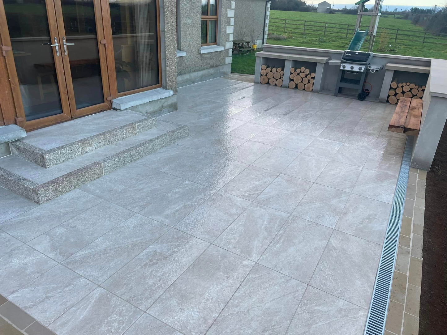 Twice Qz Cream Porcelain Paving