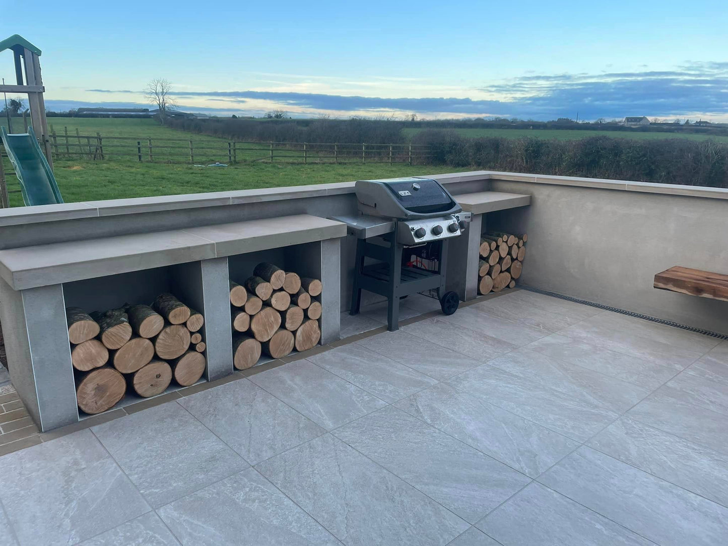 Twice Qz Cream Porcelain Paving