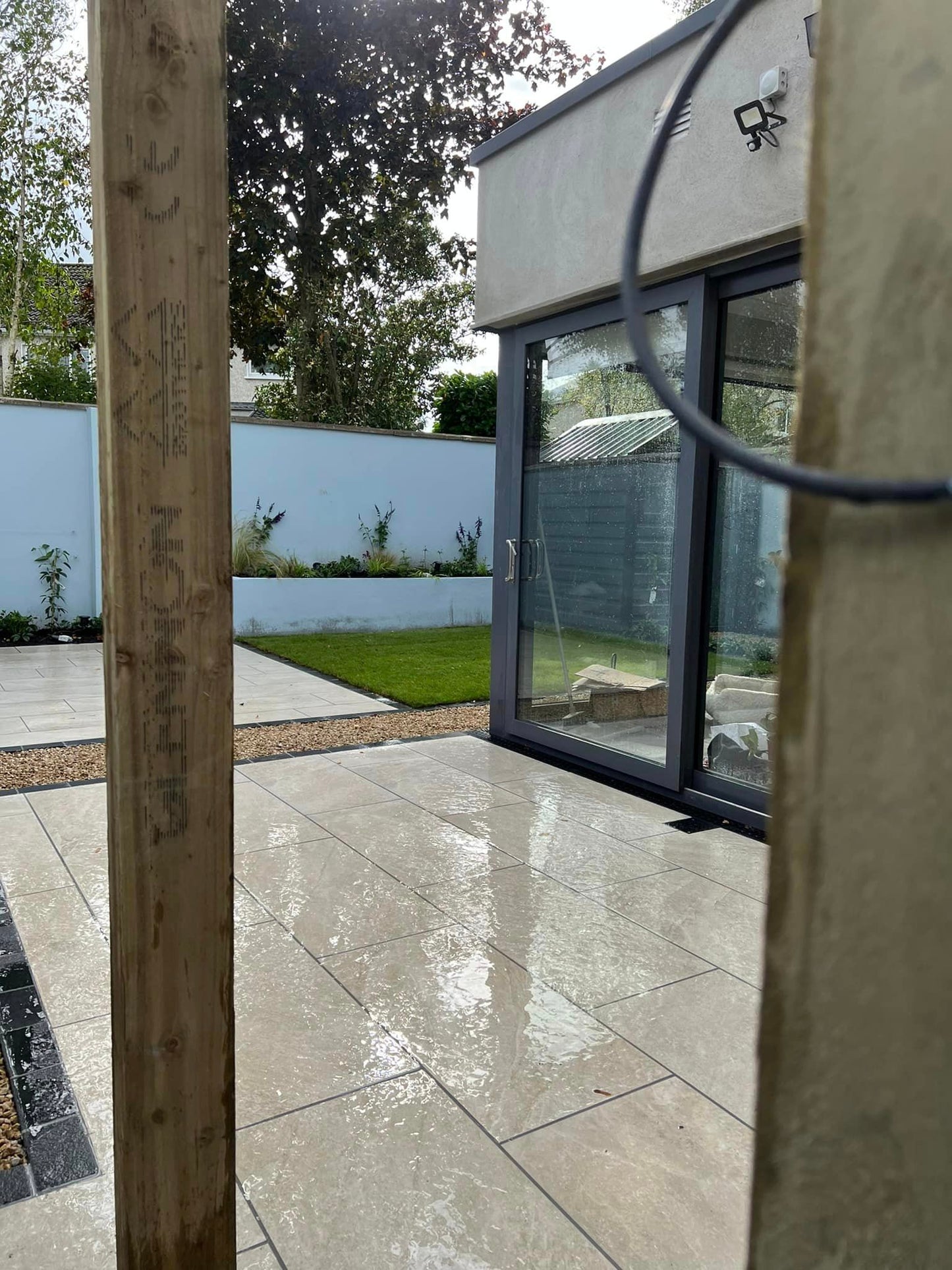 Twice Qz Cream Porcelain Paving