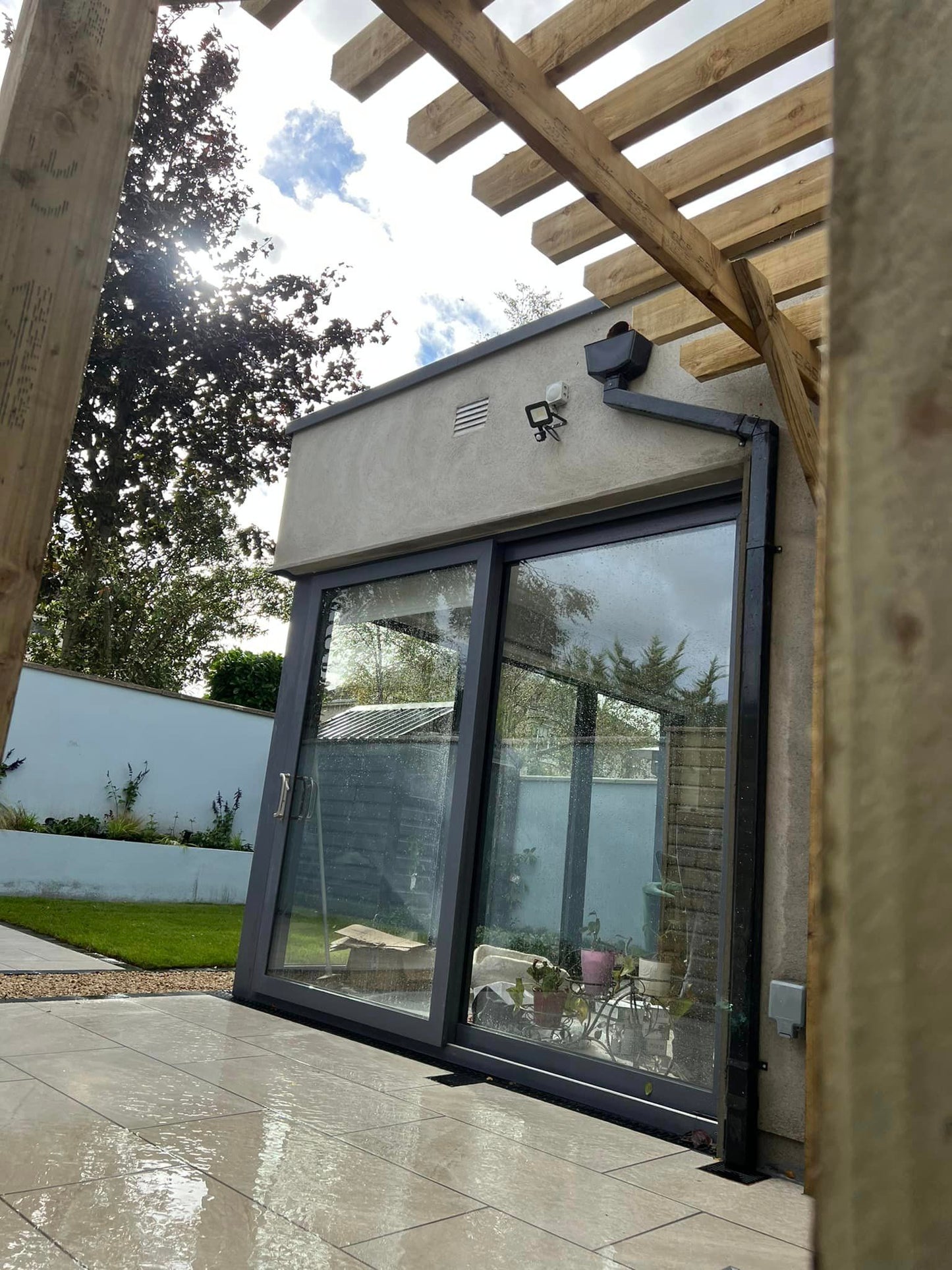 Twice Qz Cream Porcelain Paving