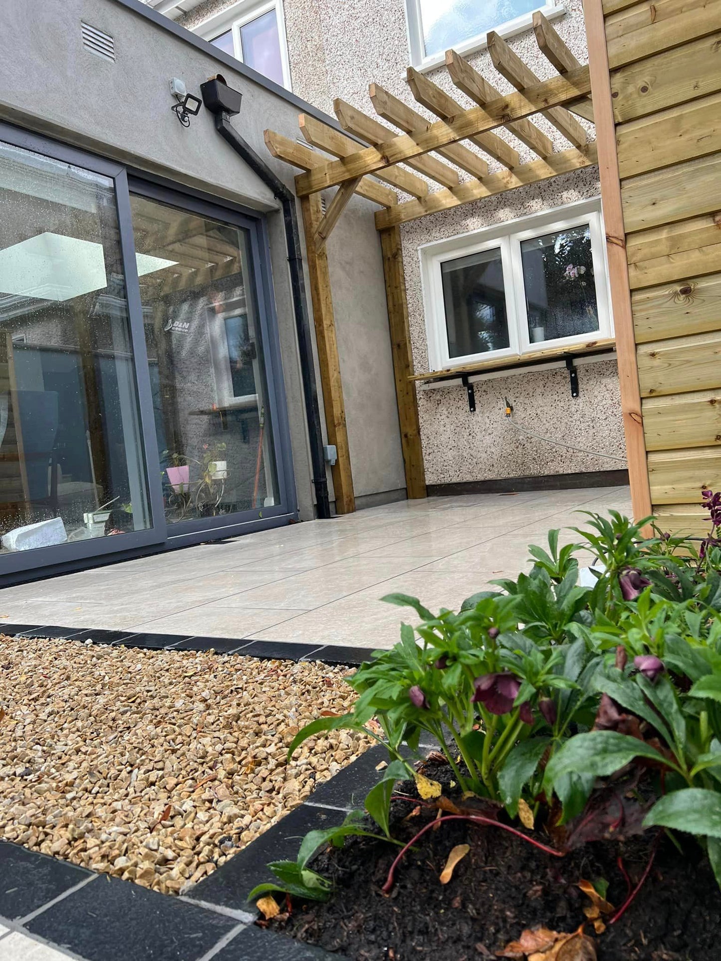 Twice Qz Cream Porcelain Paving