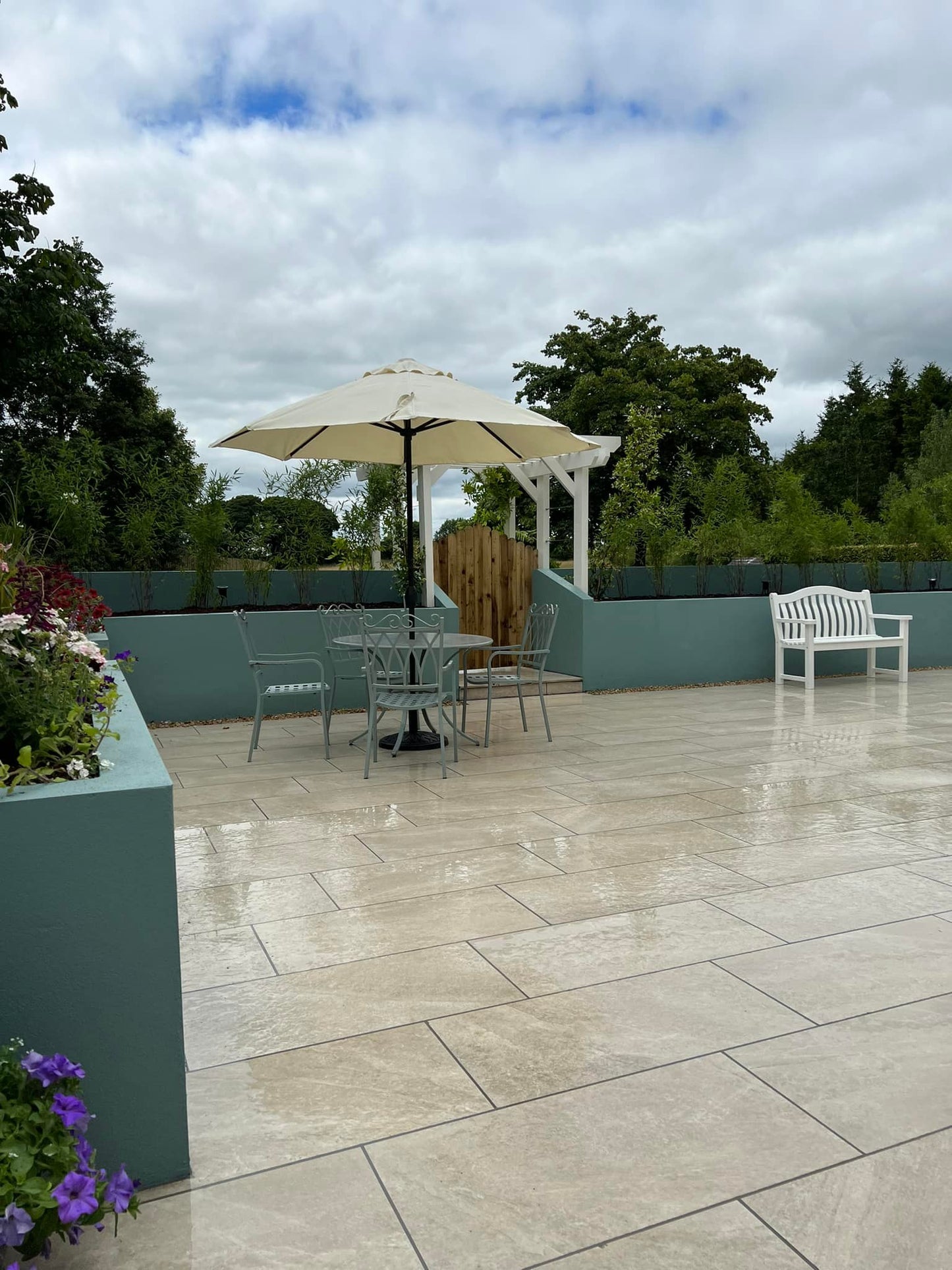 Twice Qz Cream Porcelain Paving