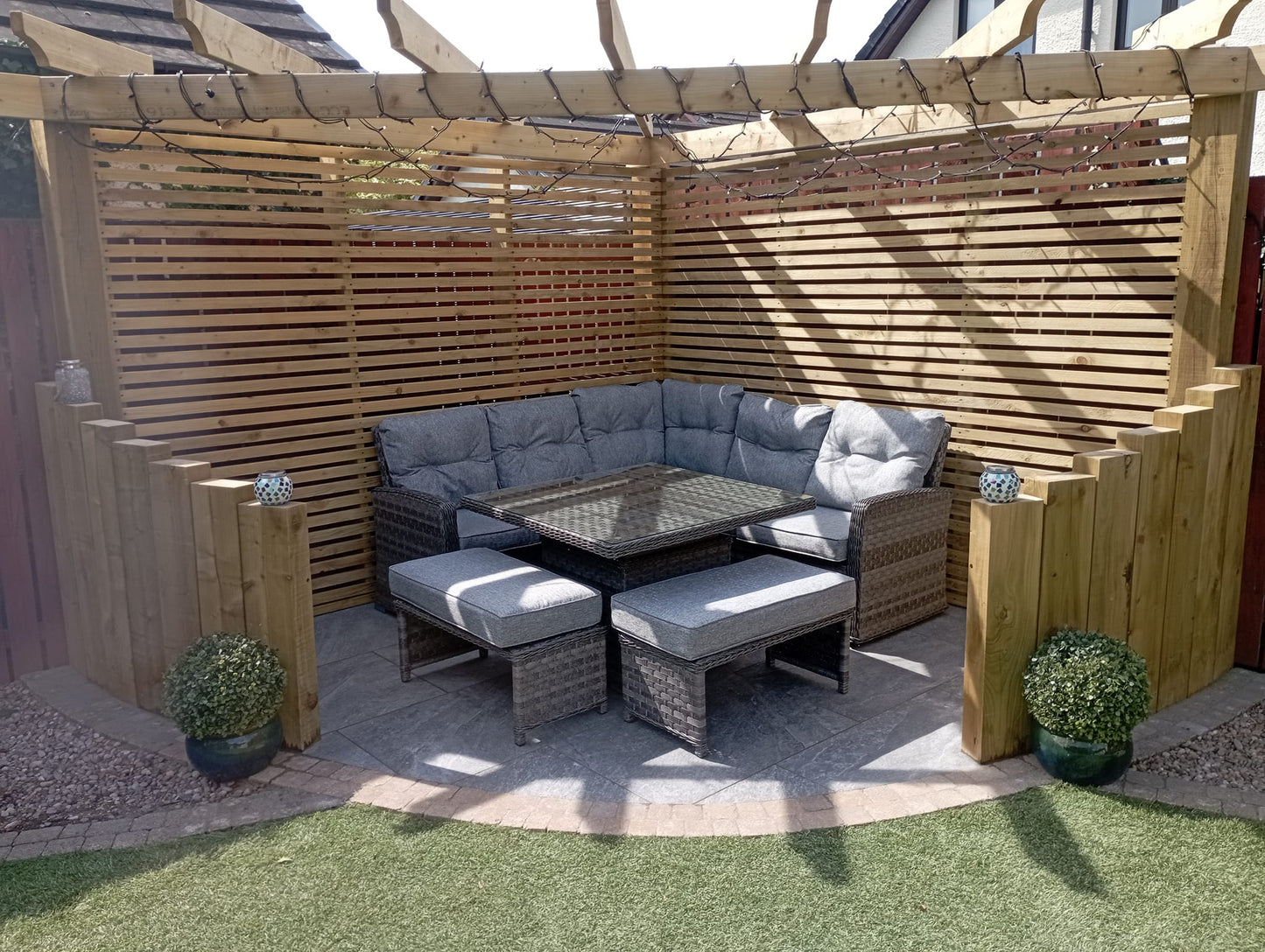 Twice Qz Dark Porcelain Paving