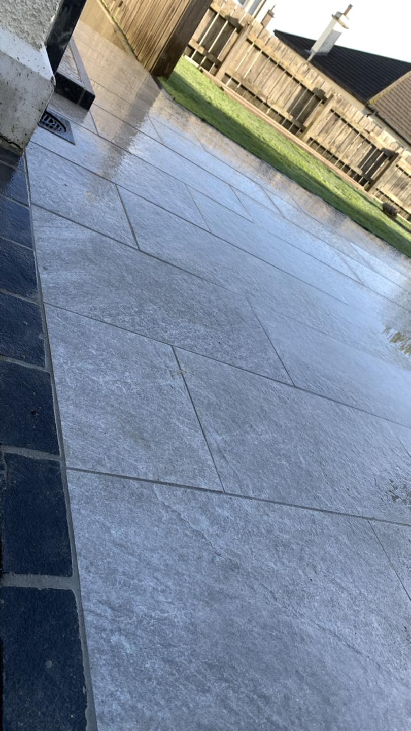 Twice Qz Grey Porcelain Paving