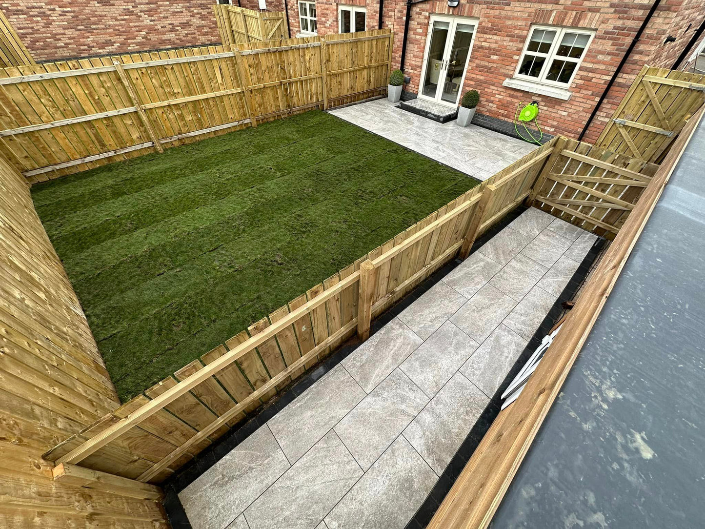 Twice Qz Grey Porcelain Paving