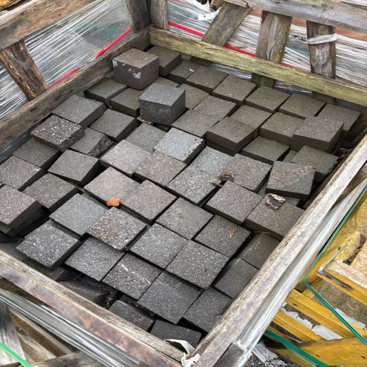 Sawn Black Basalt Setts Kerbs 100 x 100 x 80