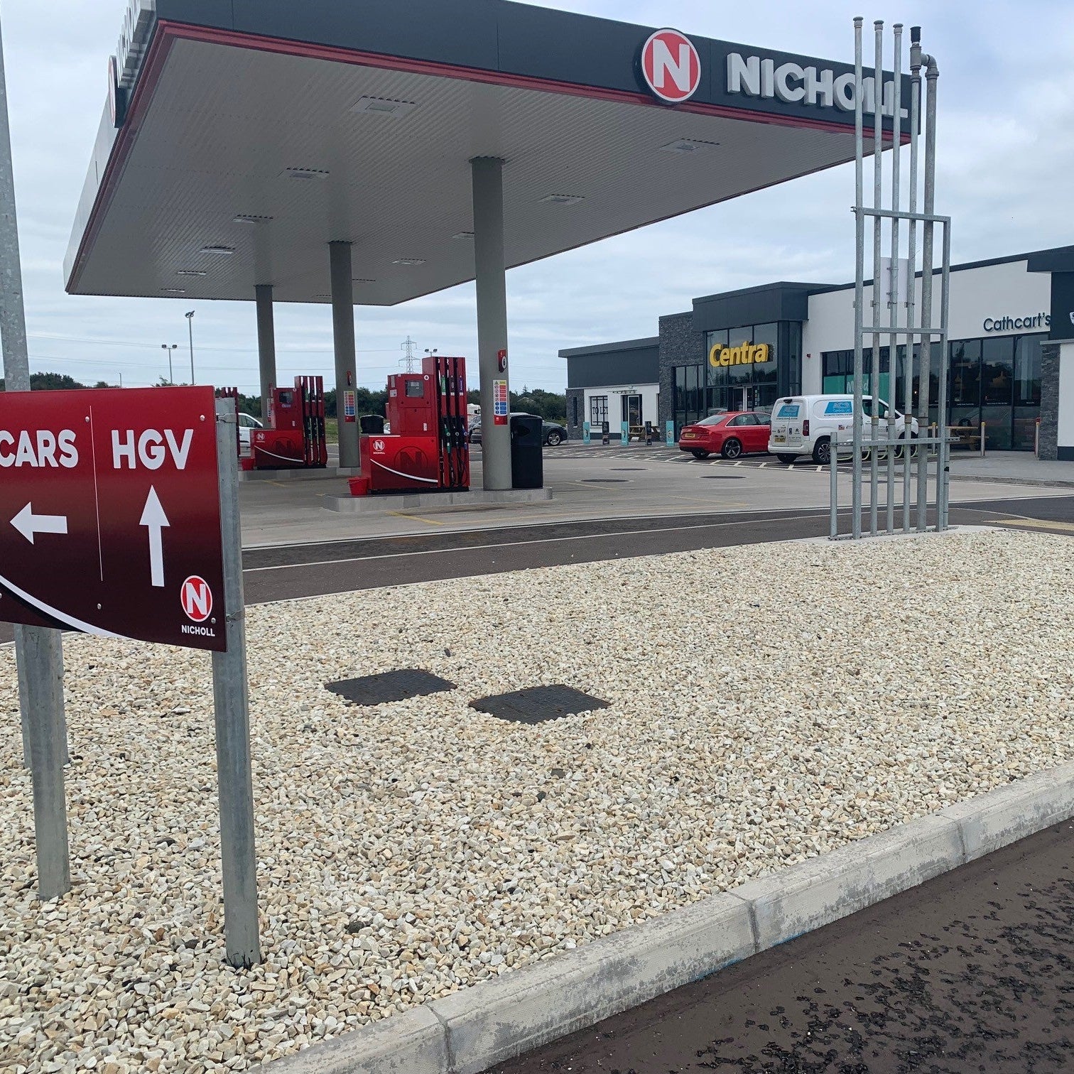 Petrol station featuring 14mm Gold Donegal Quartzite Stone Chipping.