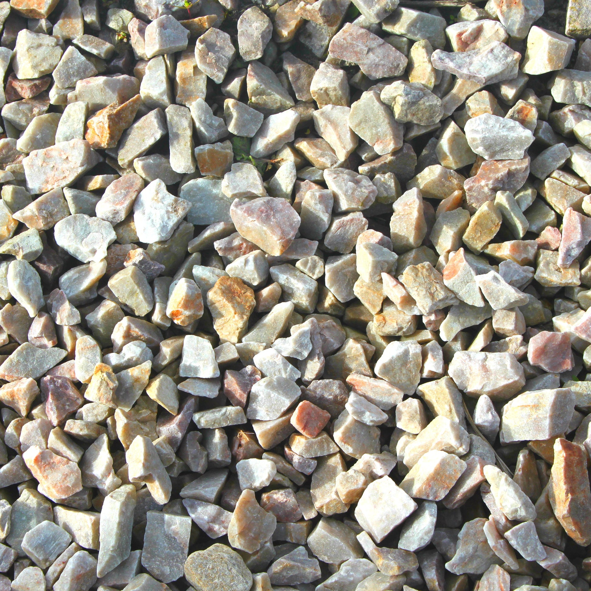 Close-up of 20mm Rose Gold Quartzite Stone Chipping