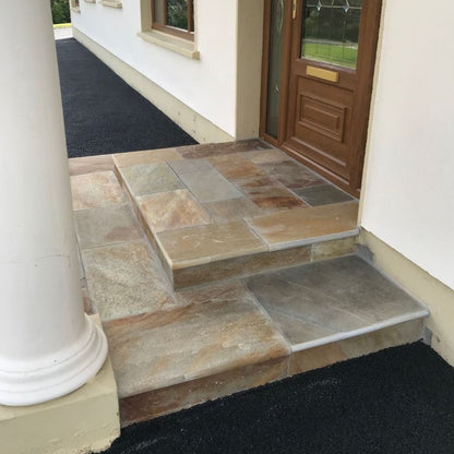 Bespoke Donegal Quartzite Steps at front entrance. 