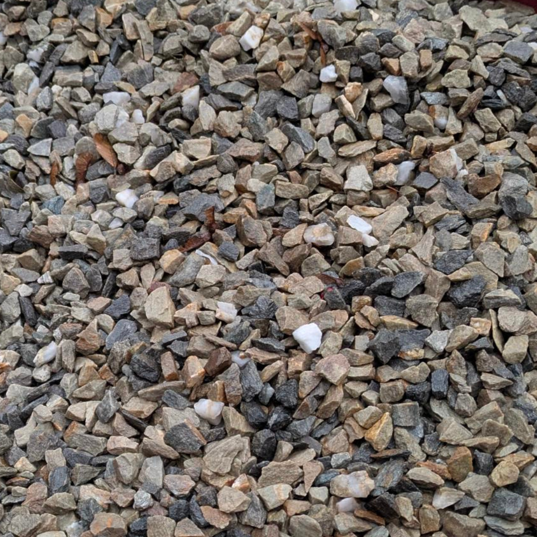 20mm Black Ice Chippings