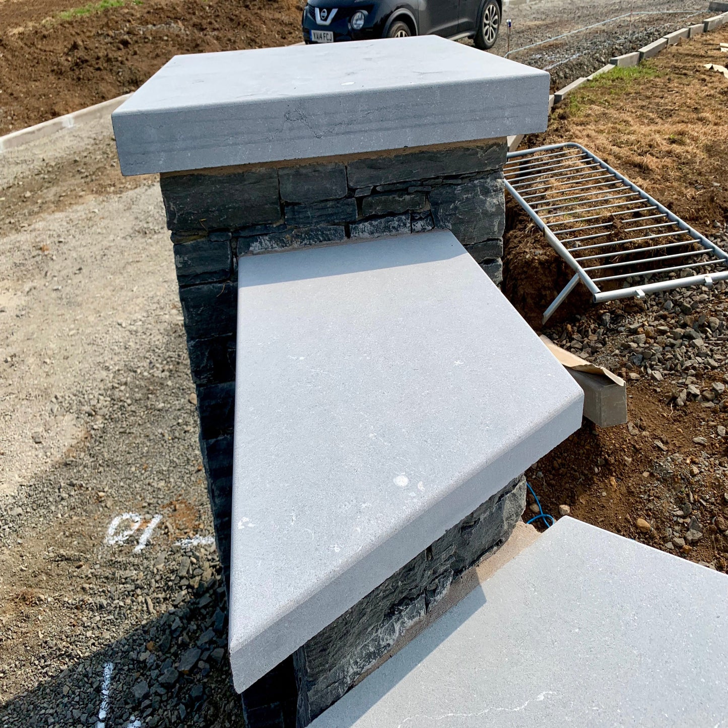 Flat bespoke Blue Limestone Wall Capping 