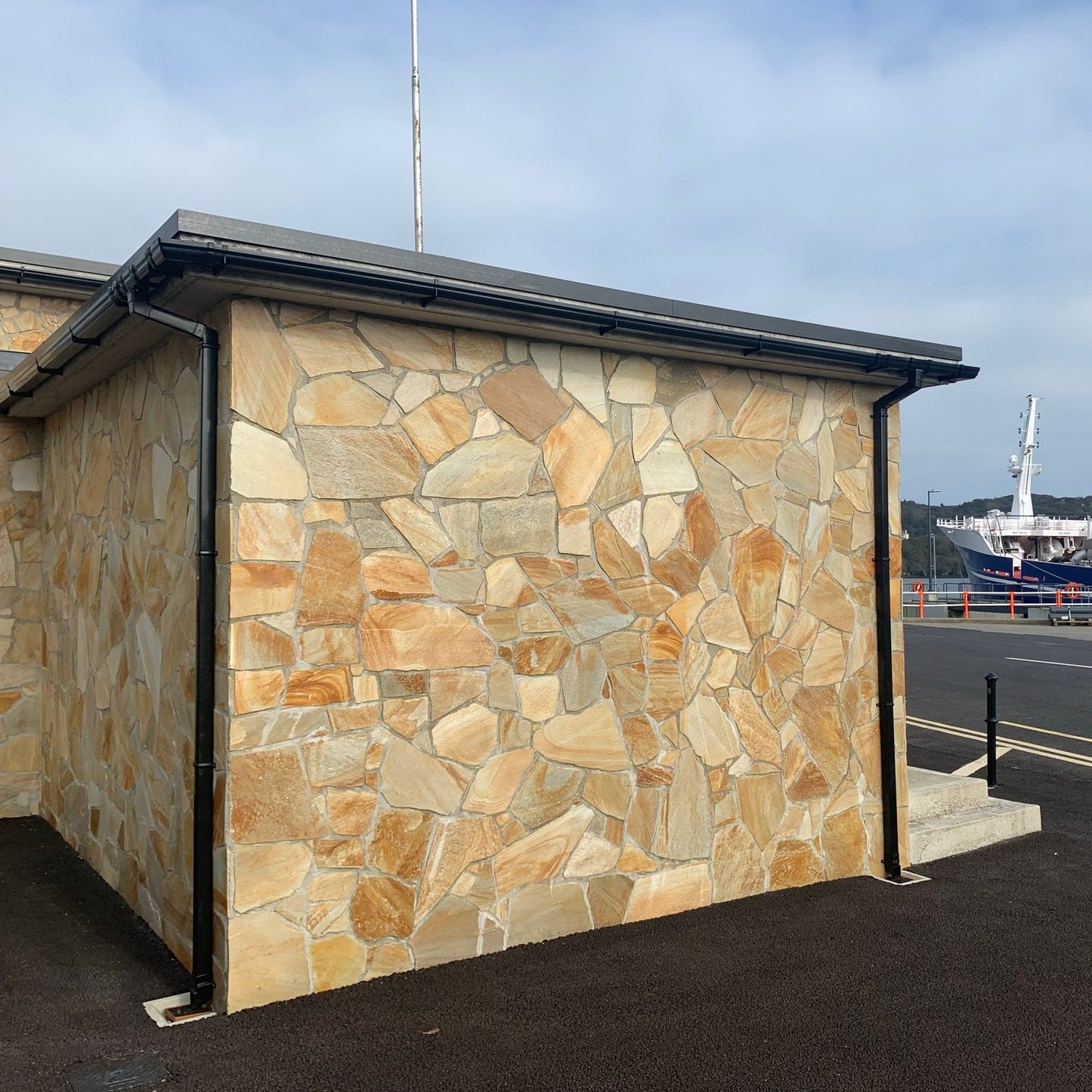 Donegal Quartzite Cladding on a storage building in Killybegs, Co.Donegal. 