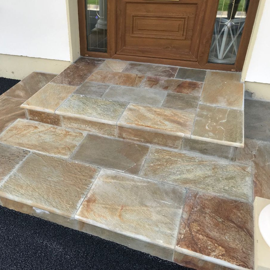 Bespoke Donegal Quartzite Steps at front entrance.